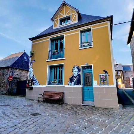 La Goutte D'or Bed & Breakfast Combourg