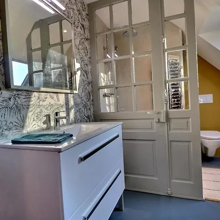 La Goutte D'or Bed & Breakfast