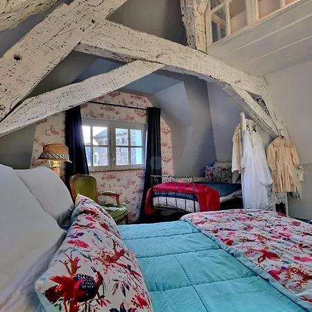 La Goutte D'or Bed & Breakfast *